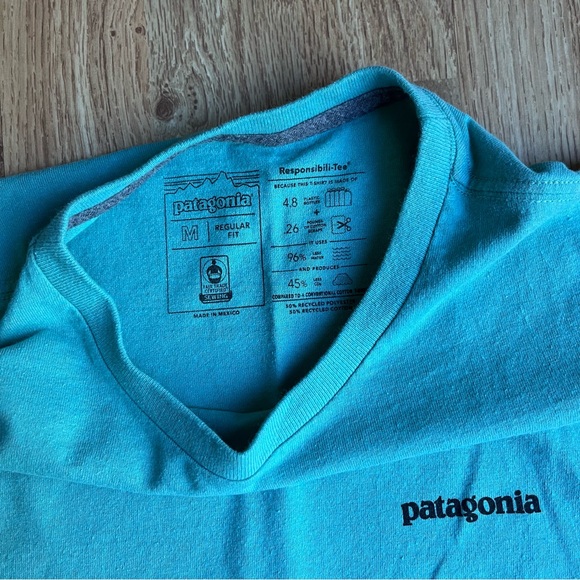 Patagonia Bison T Shirt Size Medium - Picture 3 of 4